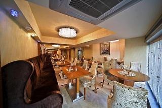Q Inn Hotel 13/26