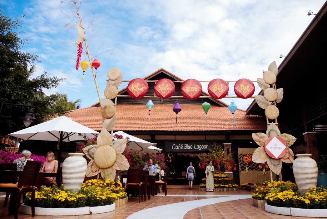 Pandanus Resort 120/140