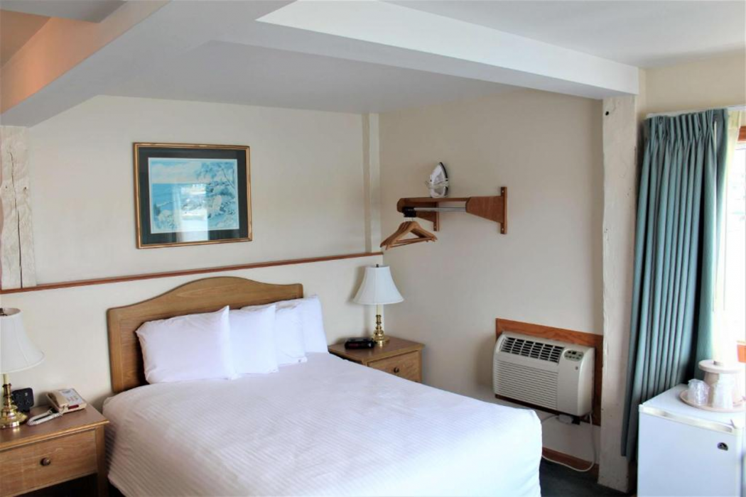 Room at Tugboat Inn, BOOTHBAY HARBOR - ME