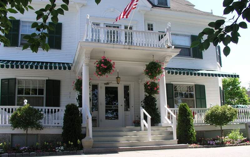 Kennebunkport Inn 2/24