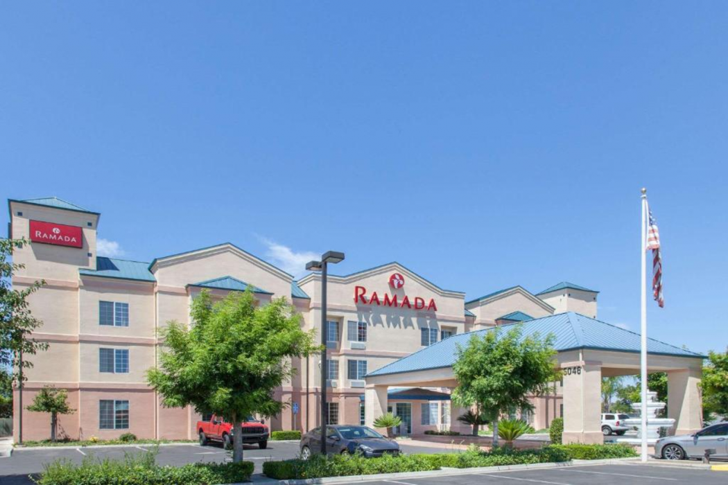 Ramada By Wyndham Fresno Northwest 1/28