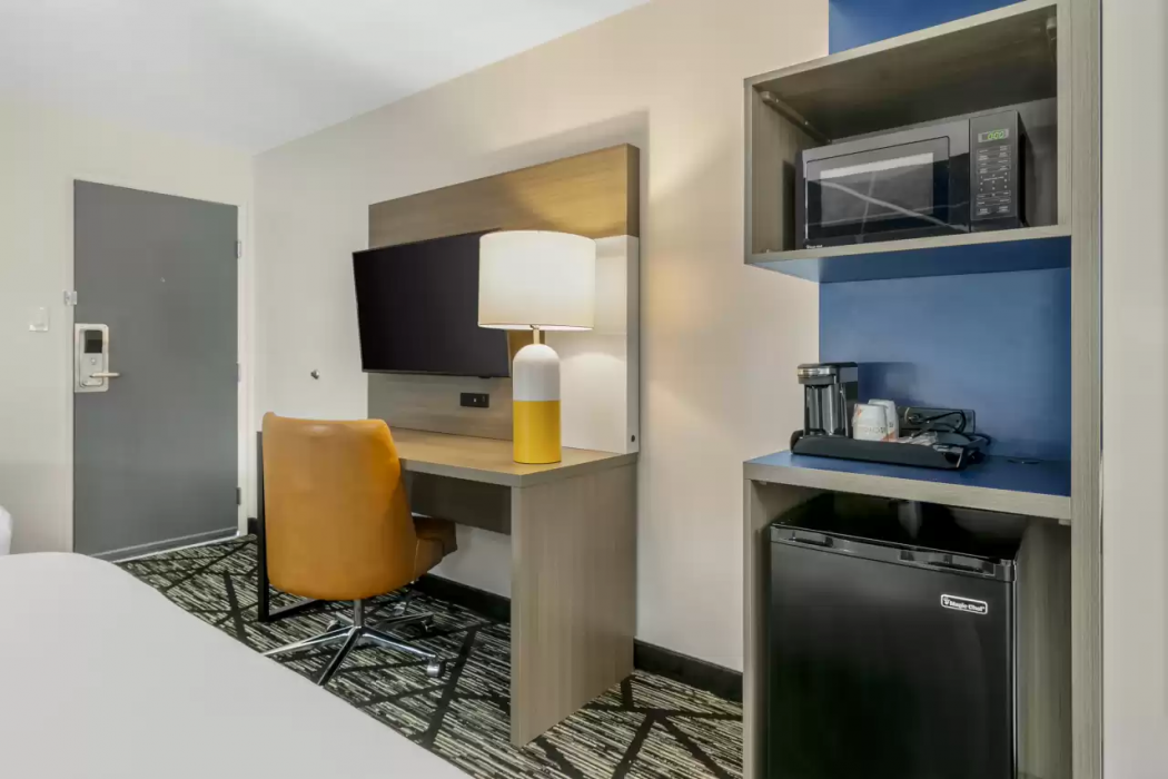 Comfort Inn Kansas City, MO 8/25