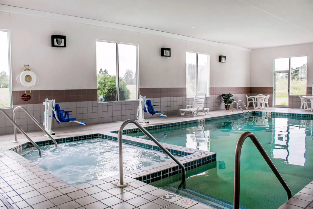 Rodeway Inn Abbotsford 15/22