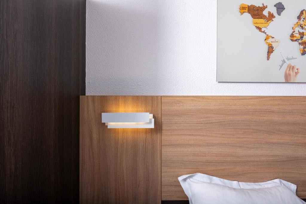Ibis Styles Colombes Paris Ouest 24/82