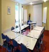 Kyriad Creteil Centre 18/43