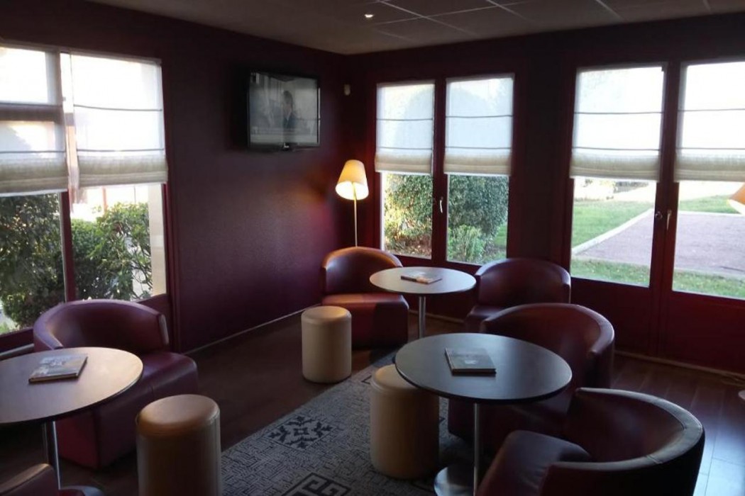 Kyriad Chateauroux - Saint Maur 25/36