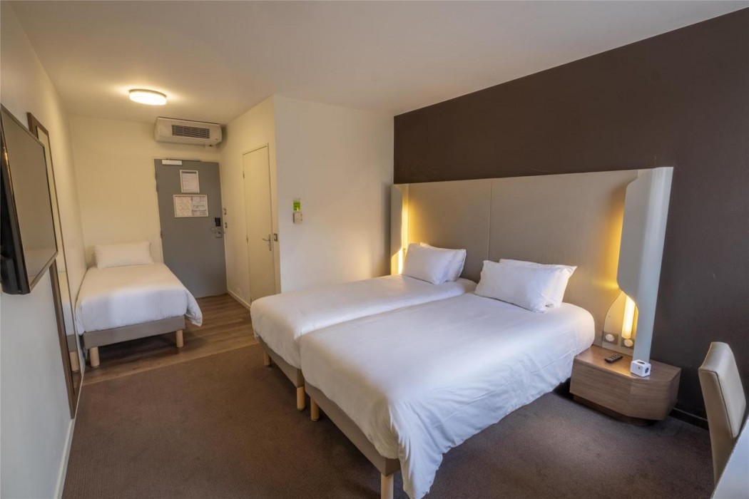 Hotel Restaurant Campanile Roissy Le Mesnil-Amelot 18/58