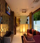 Golden Tulip 8/19