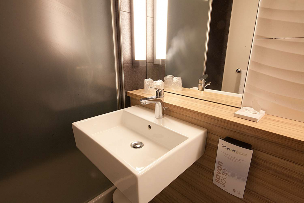Hotel Campanile Clermont Ferrand Sud - Aubiere 12/58