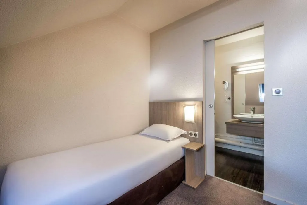 Comfort Hotel Linas Montlhery 9/23