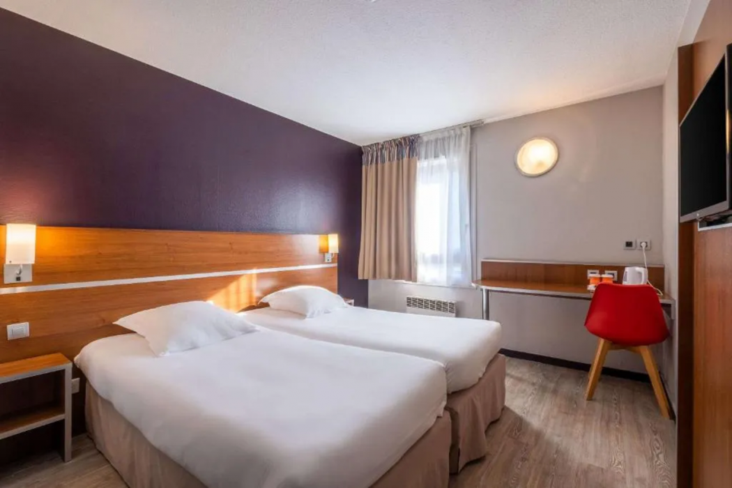 Comfort Hotel Linas Montlhery 8/23