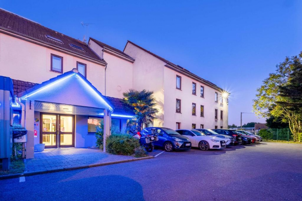 Comfort Hotel Linas Montlhery 1/23