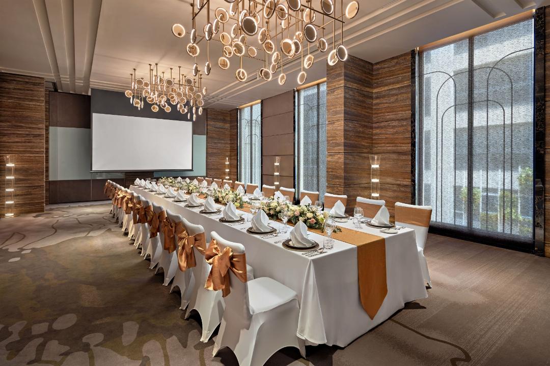 Movenpick Hotel Hanoi Centre 42/121