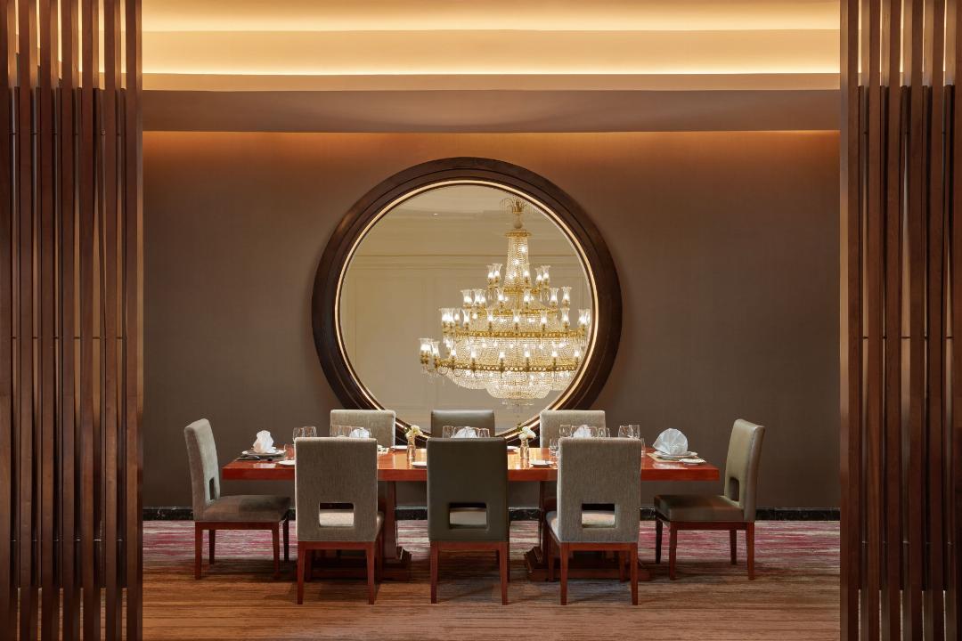 Movenpick Hotel Hanoi Centre 75/121