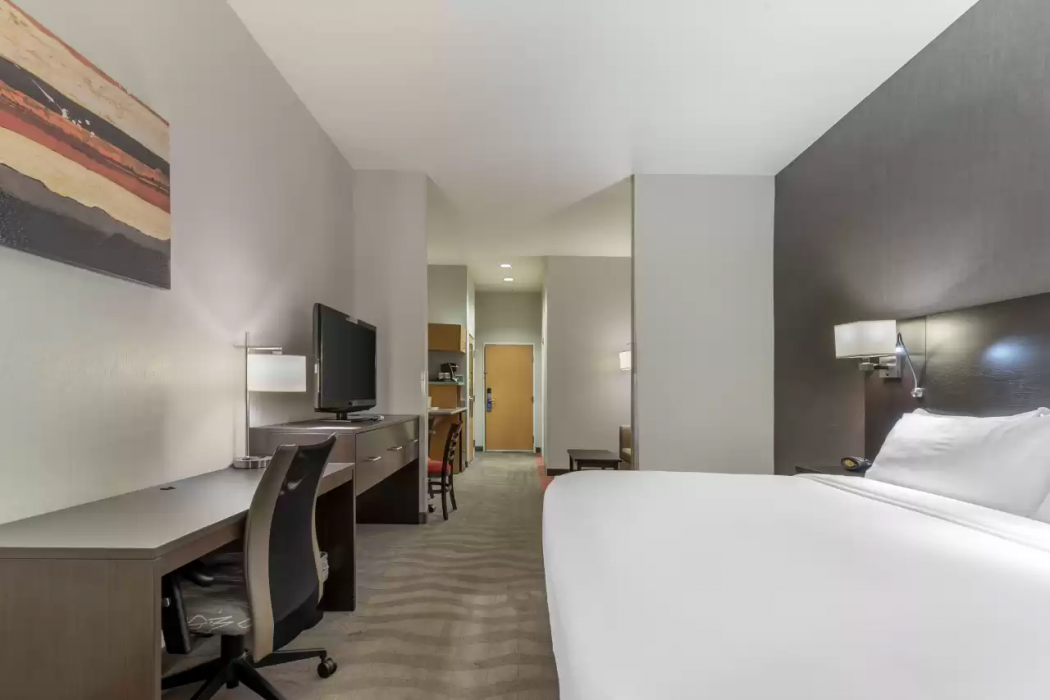 Comfort Suites Boise West Meridian 20/51