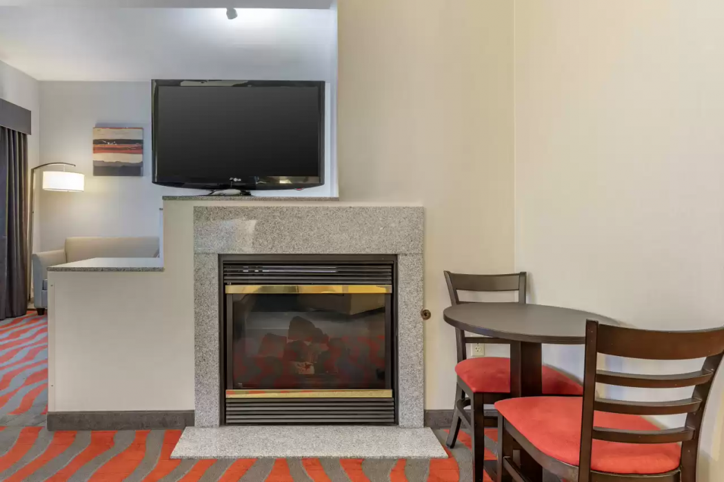 Comfort Suites Boise West Meridian 18/51