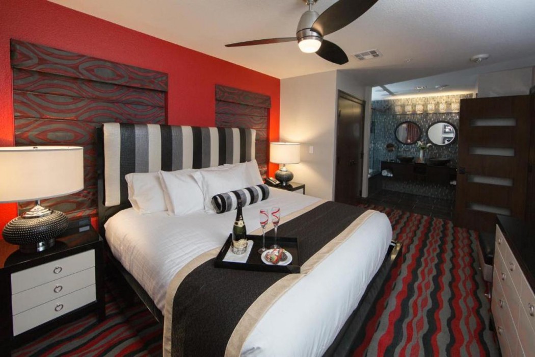 Holiday Inn Club Vacations at Desert Club Resort 13/63