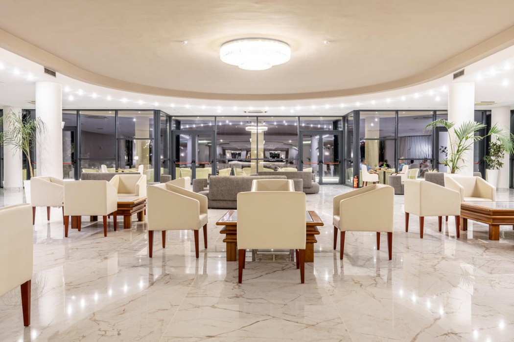 Athina Palace Resort & Spa 7/37