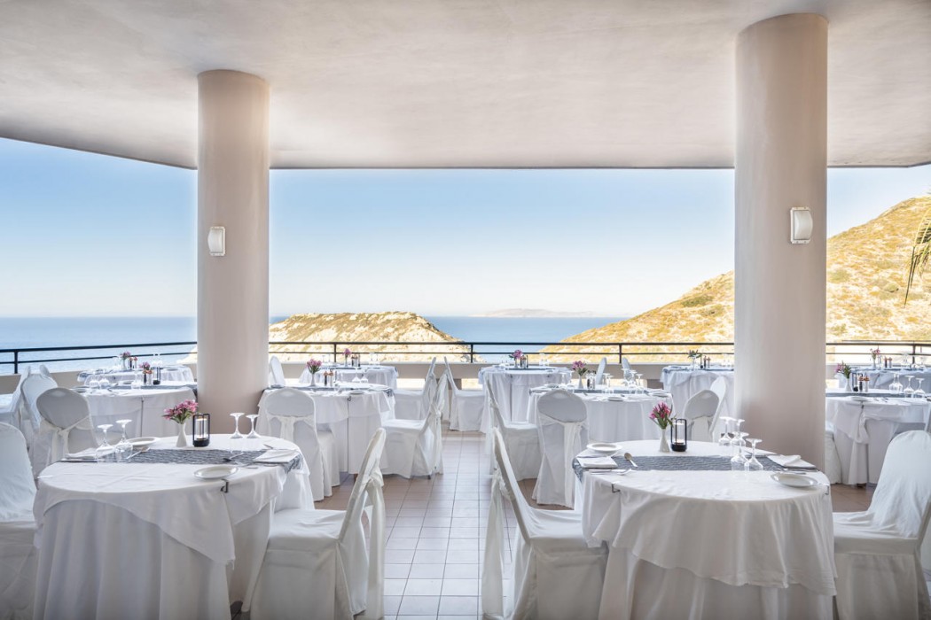 Athina Palace Resort & Spa 21/37