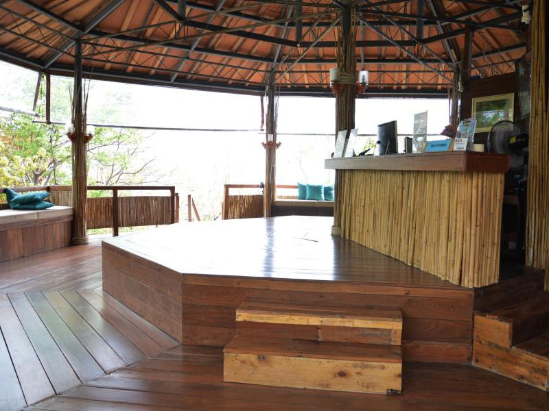 KOH TAO HILLSIDE RESORT 6/66