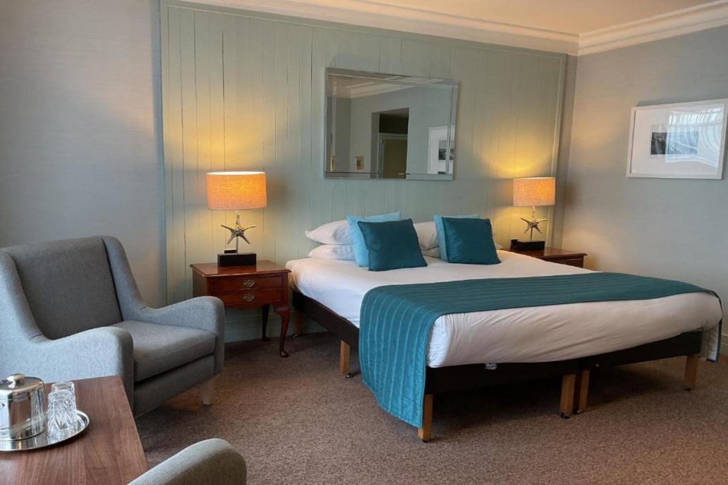 Royal Bath Hotel Bournemouth 13/61