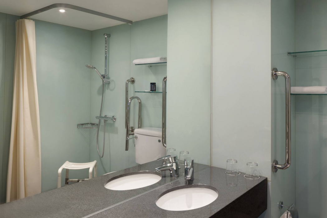 Ramada Encore by Wyndham Kyiv 10/22