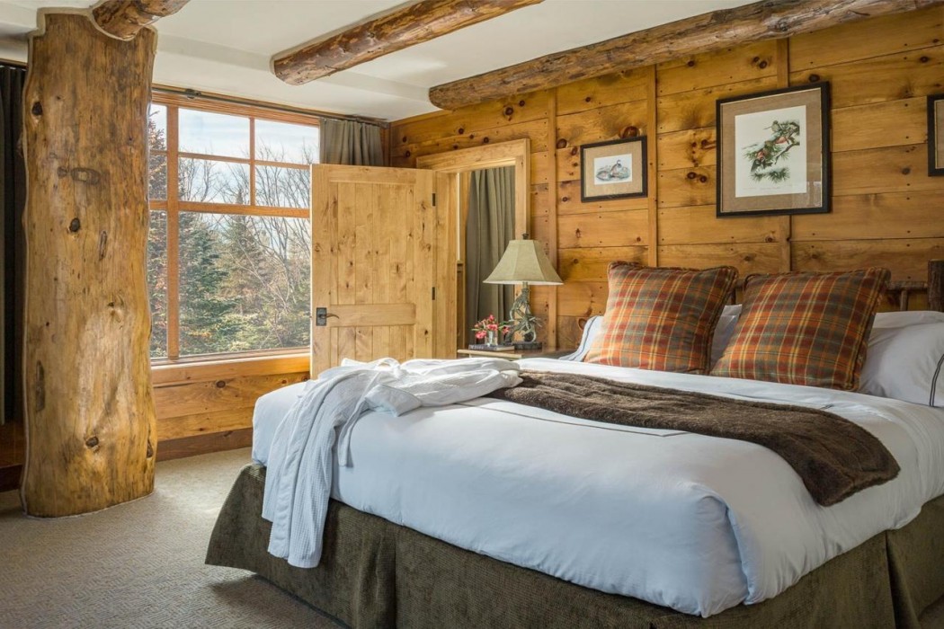Whiteface Lodge 34/80