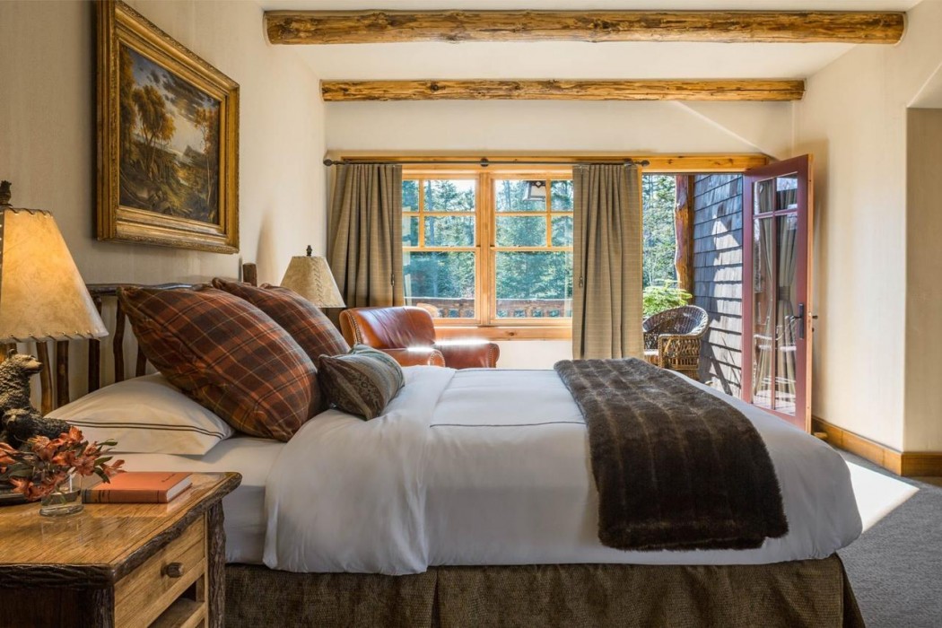 Whiteface Lodge 38/80