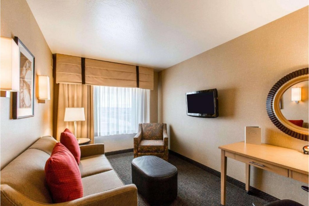 Cambria Hotel Rapid City near Mount Rushmore 15/54