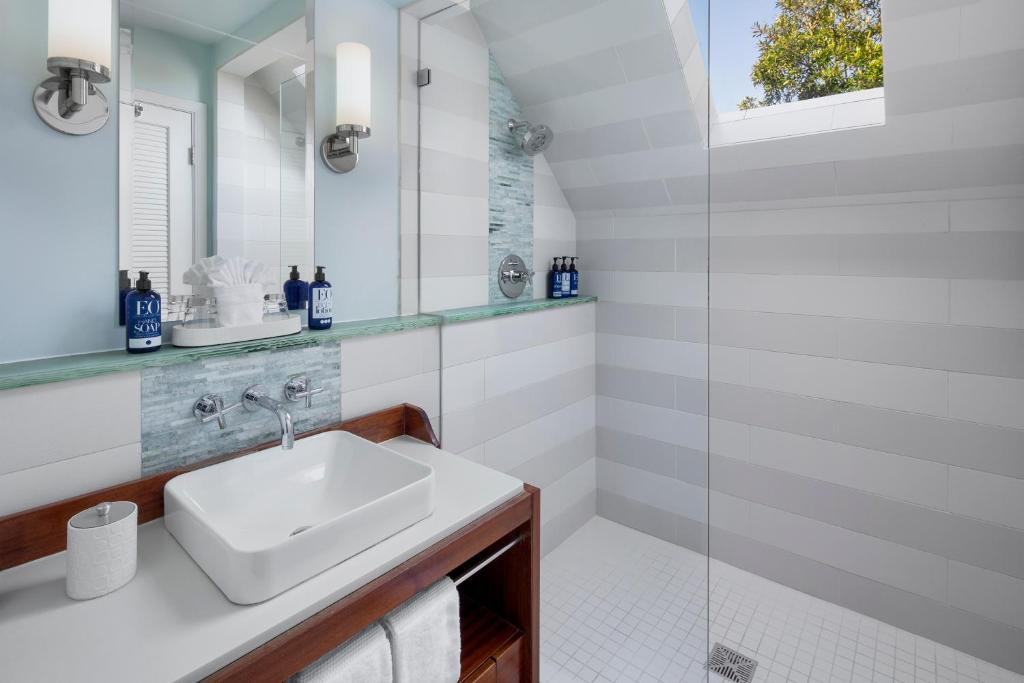 Casa Madrona Hotel and Spa 20/61