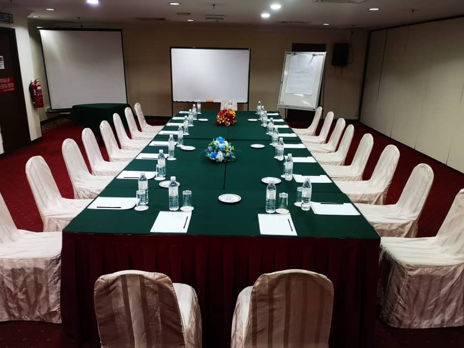 HOTEL GRAND CONTINENTAL KUCHING 56/89