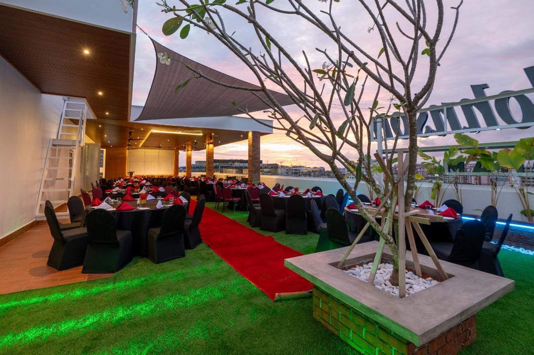Howard Johnson by Wyndham Kota Kinabalu City Centre 37/72