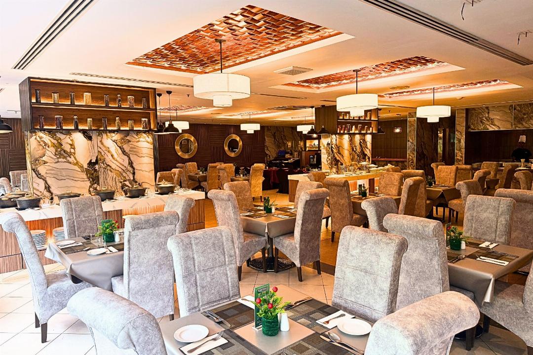 Howard Johnson by Wyndham Kota Kinabalu City Centre 27/72