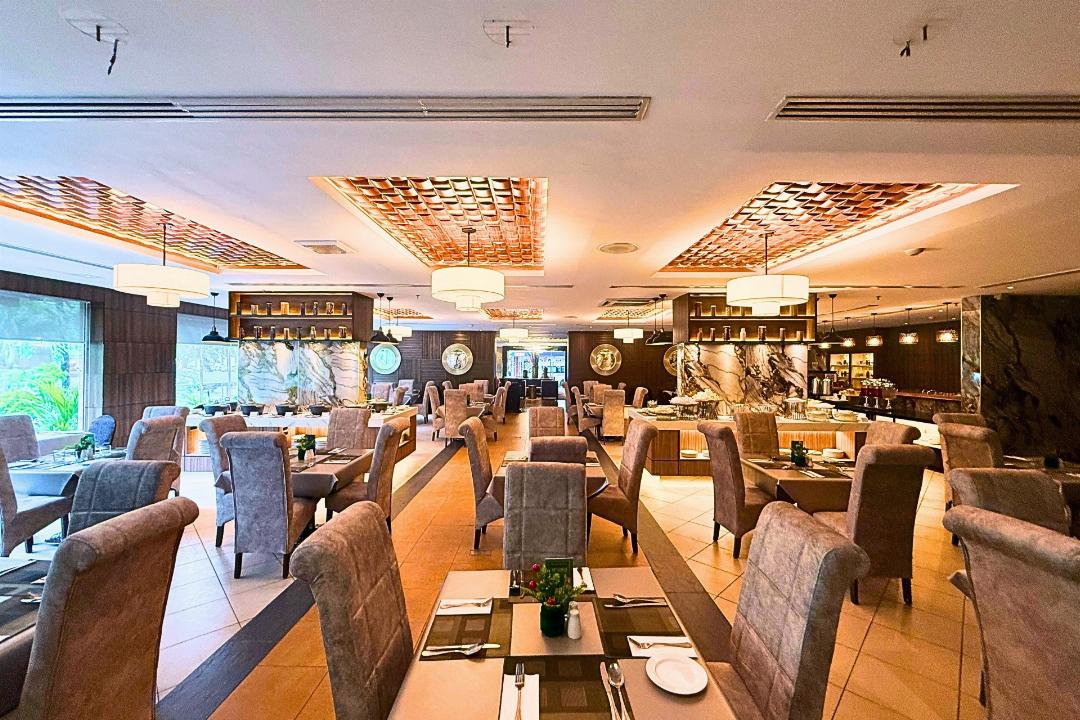 Howard Johnson by Wyndham Kota Kinabalu City Centre 30/72