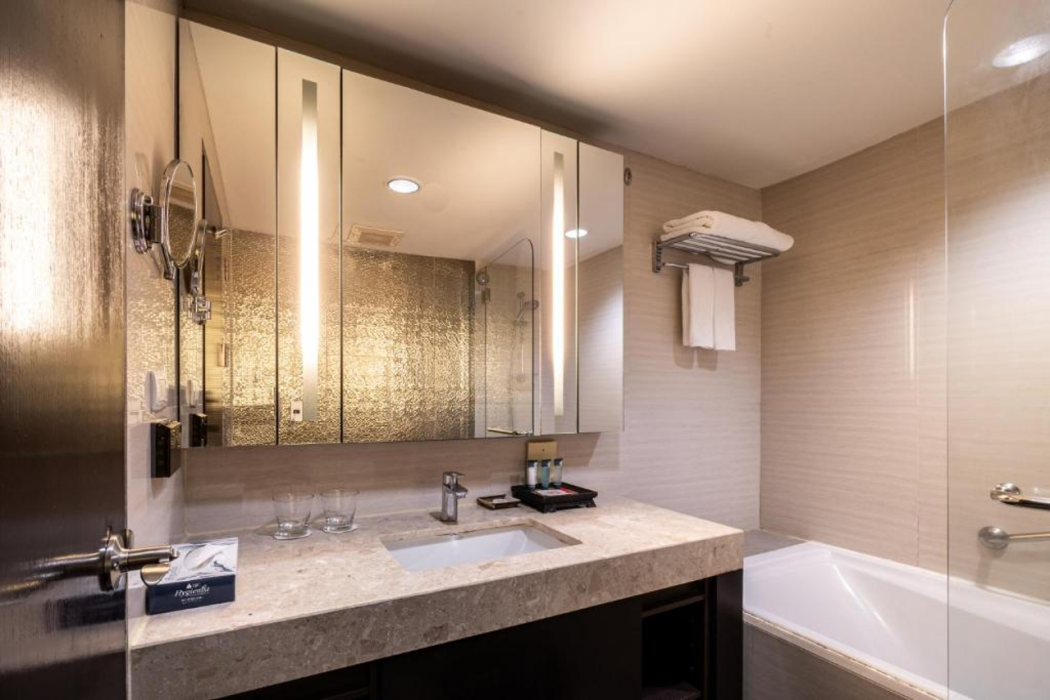 Rembrandt Residences Bangkok (Sukhumvit Soi 20) 21/83