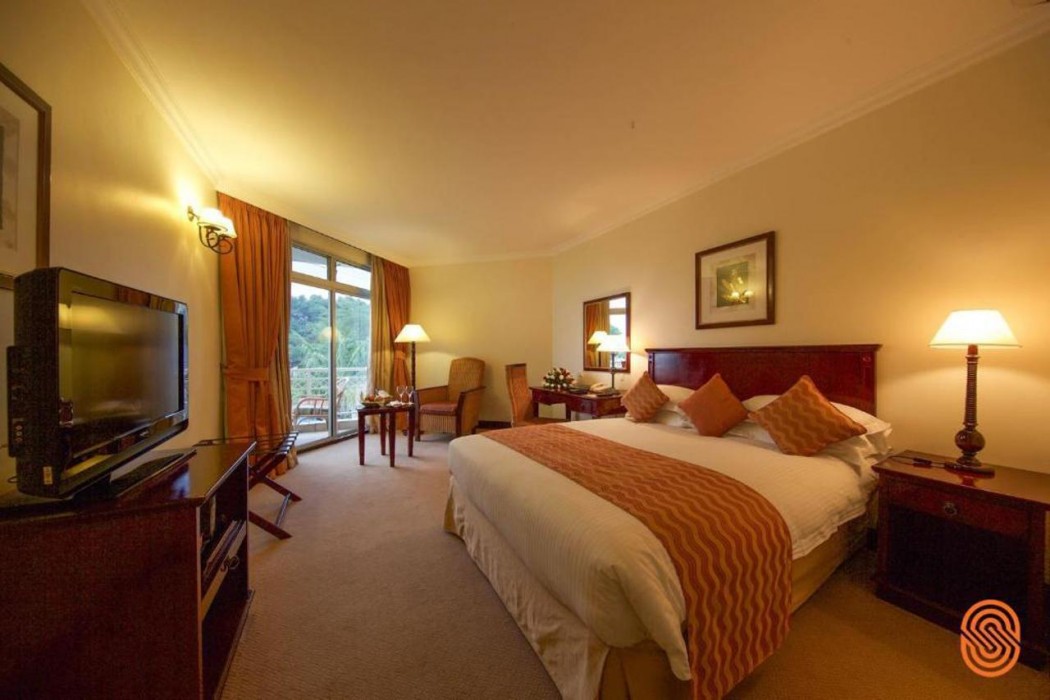 Lake Kivu Serena Hotel 8/60
