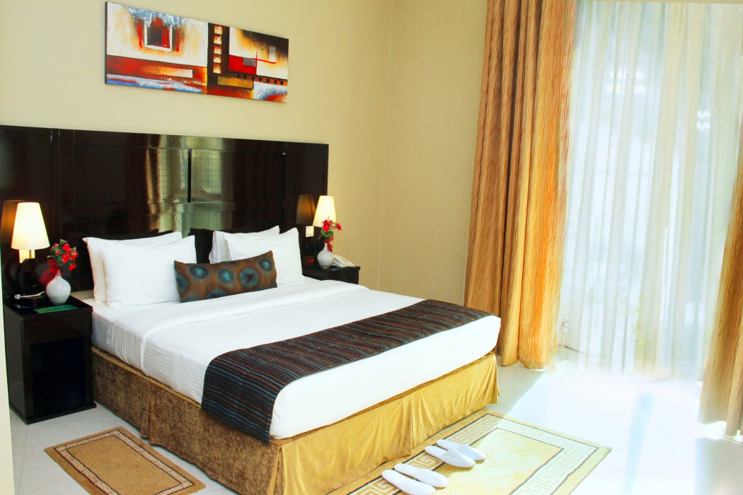 ONE BEDROOM SUITE