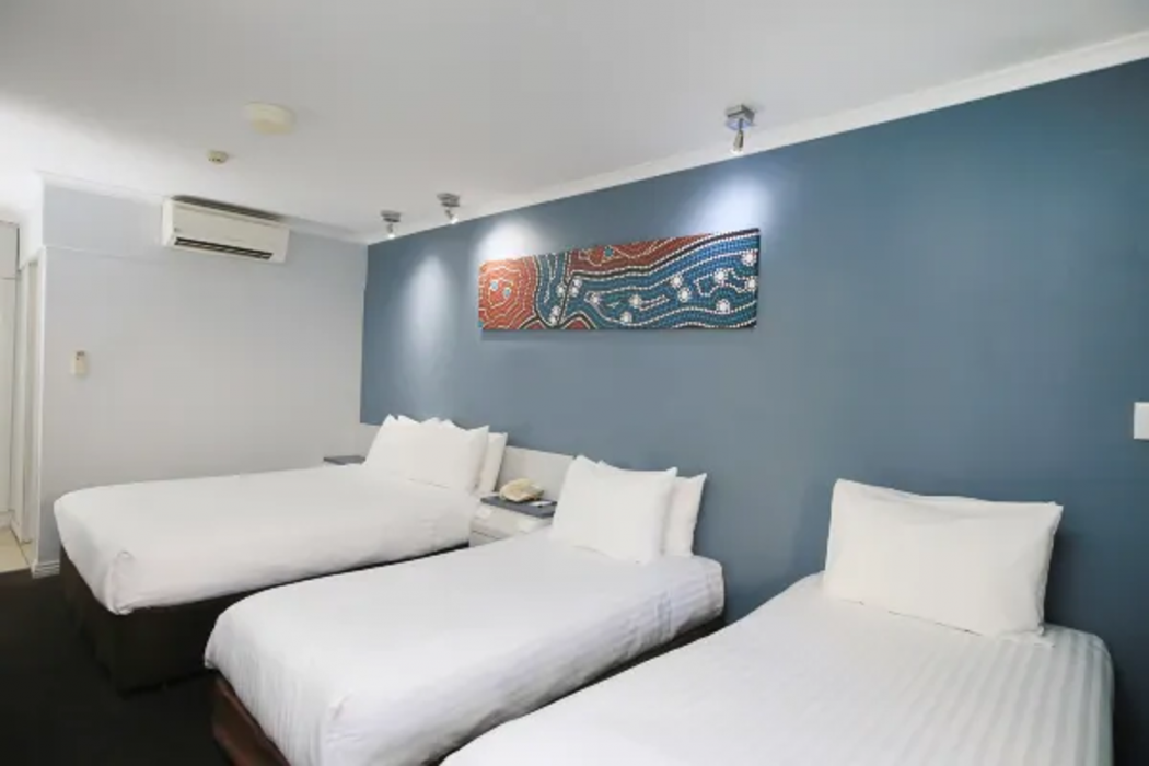 Mantra Alice Springs 18/65