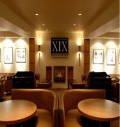 FOXHILLS CLUB AND RESORT WOKING 7/35