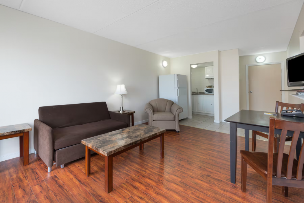 Super 8 by Wyndham Cambridge/Kitchener/Waterloo Area 20/33