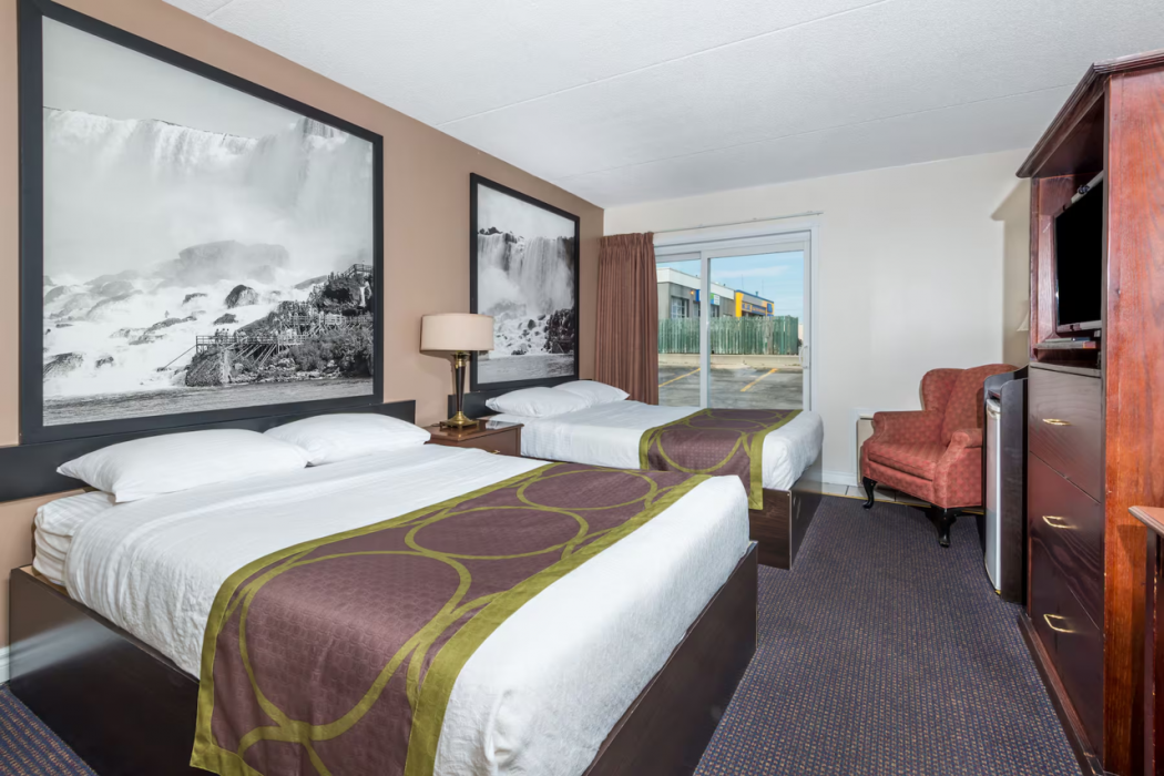 Super 8 by Wyndham Cambridge/Kitchener/Waterloo Area 15/33