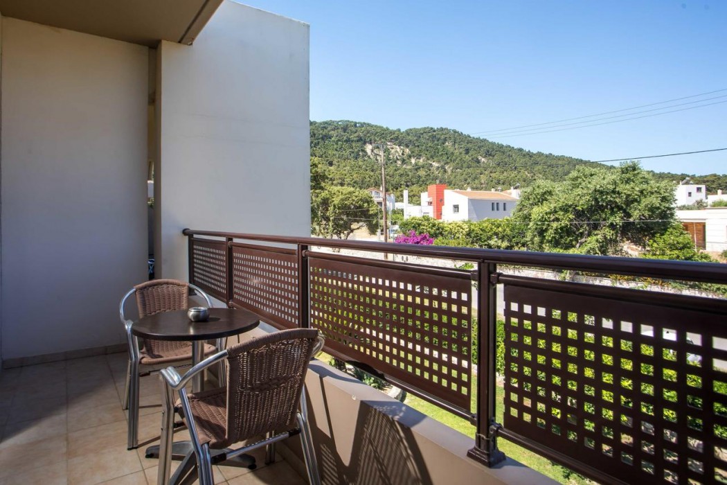 Santa Helena Hotel 43/90