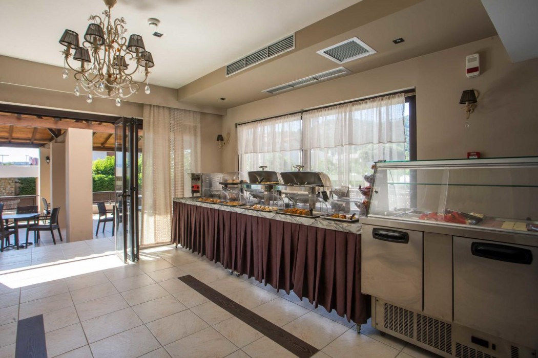 Santa Helena Hotel 54/90