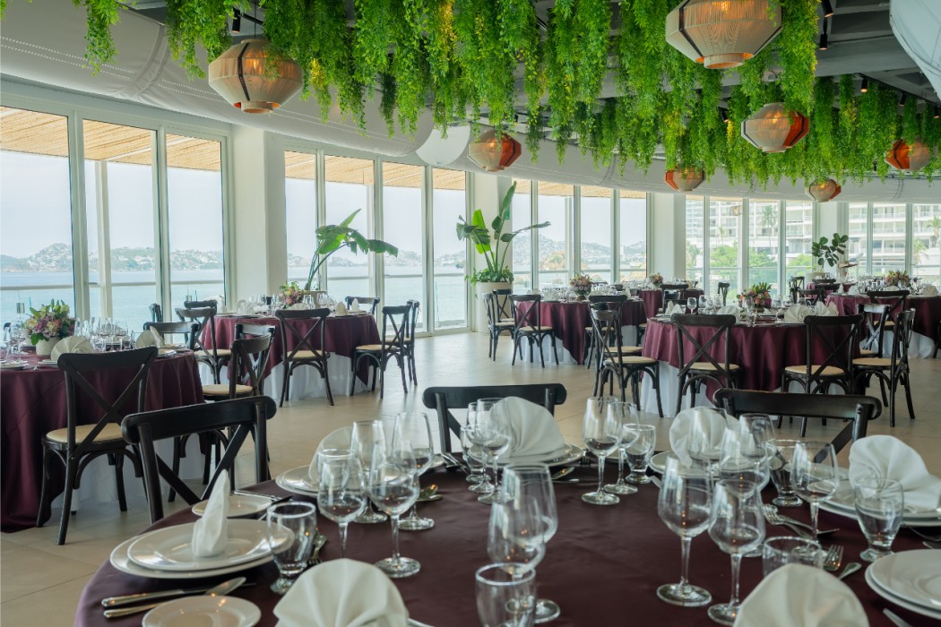 Hotel Amares Acapulco 110/132