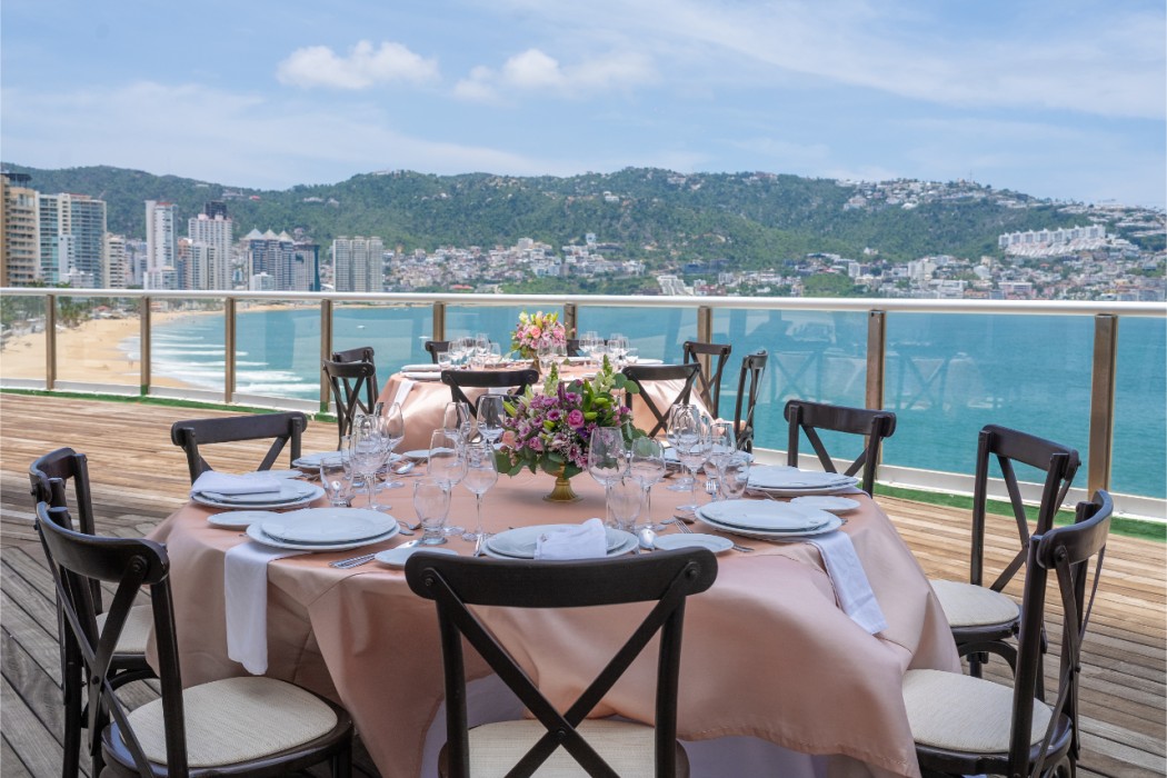 Hotel Amares Acapulco 113/132