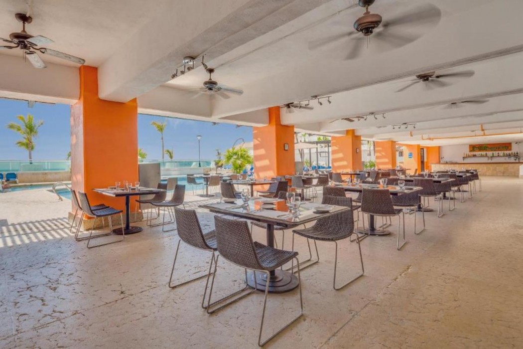 Copacabana Beach Hotel Acapulco 47/68