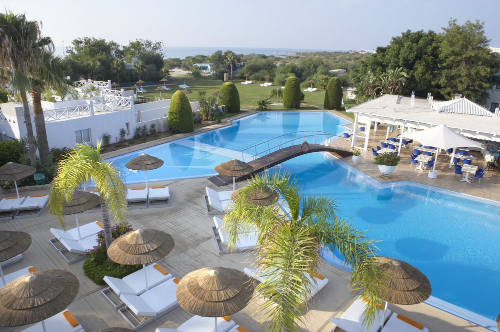 So Nice Club Resort 24/55