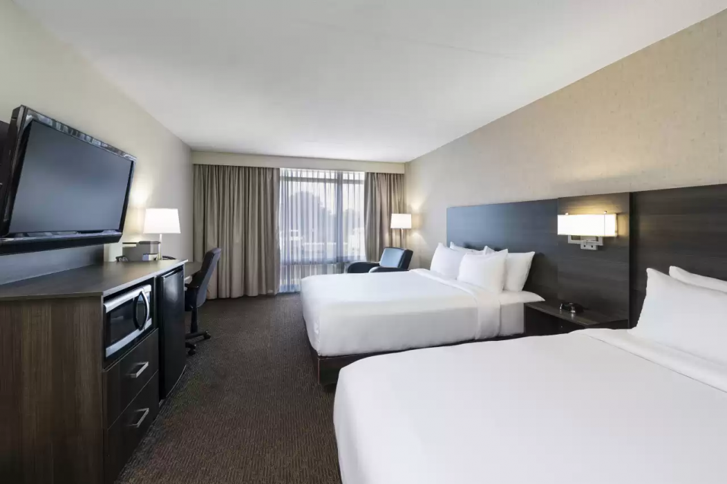 Quality Inn & Conference Centre Kingston Central 7/49