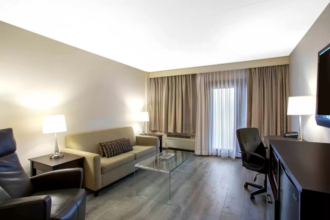 Quality Inn & Conference Centre Kingston Central 12/49