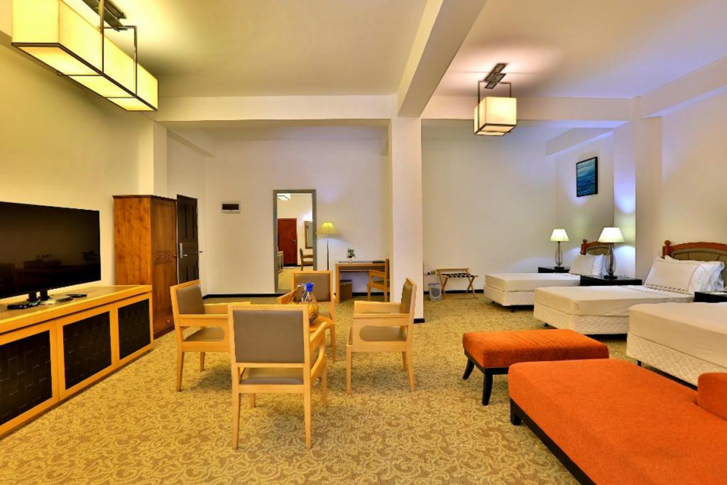 Hotel Ashford 9/32
